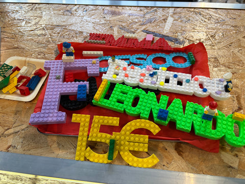 Scritta Brick personalizzata